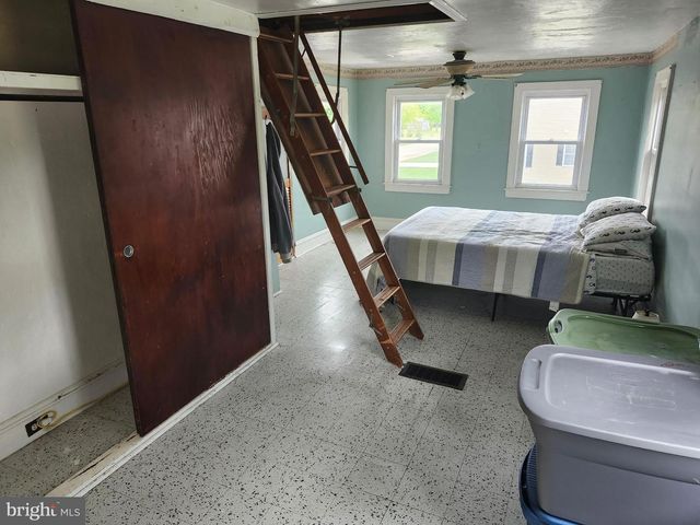 1809 MAIN ST, Port Norris, NJ 08349