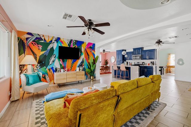 1101 E Ruth Avenue, Phoenix, AZ 85020