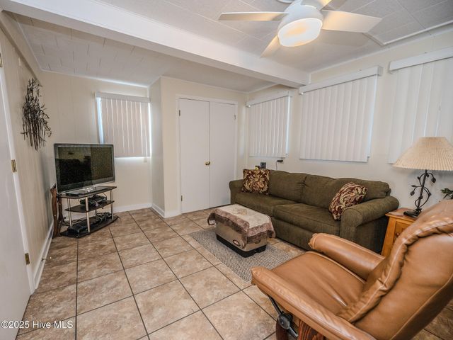 3002 Canal Cove Road, Lake Waccamaw, NC 28450