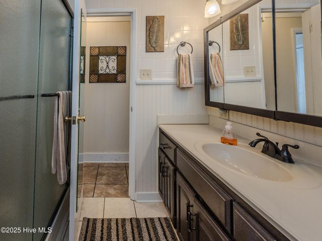 3002 Canal Cove Road, Lake Waccamaw, NC 28450