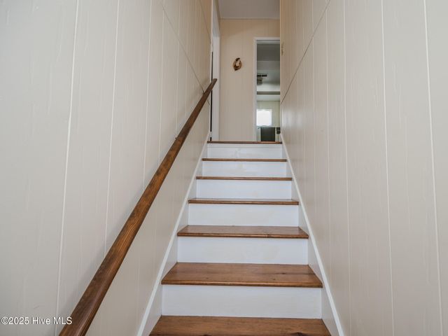 3002 Canal Cove Road, Lake Waccamaw, NC 28450