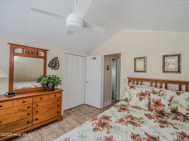 3002 Canal Cove Road, Lake Waccamaw, NC 28450