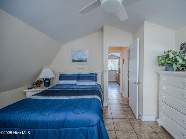 3002 Canal Cove Road, Lake Waccamaw, NC 28450