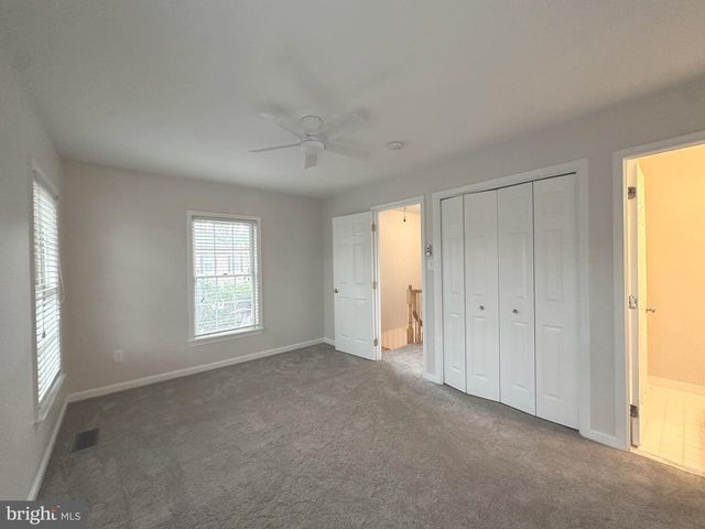 2120 TAZEWELL CT N, Arlington, VA 22207