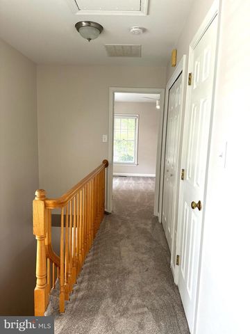 2120 TAZEWELL CT N, Arlington, VA 22207