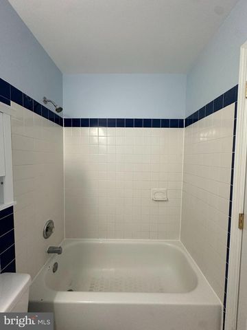 2120 TAZEWELL CT N, Arlington, VA 22207