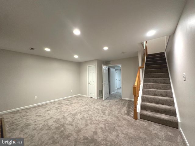 2120 TAZEWELL CT N, Arlington, VA 22207