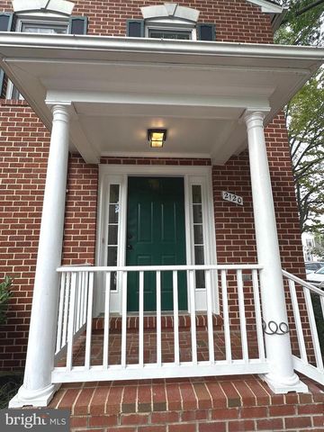 2120 TAZEWELL CT N, Arlington, VA 22207