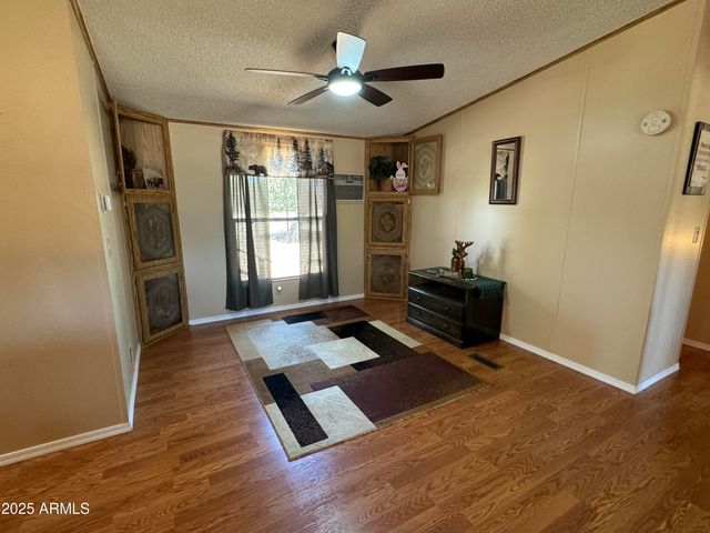 3050 CHEVELON Road, Overgaard, AZ 85933