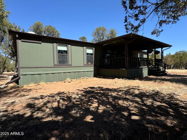 3050 CHEVELON Road, Overgaard, AZ 85933