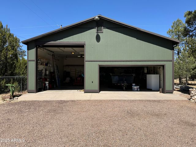 3050 CHEVELON Road, Overgaard, AZ 85933