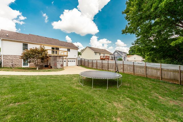 306 Corbitt Ln, Springfield, TN 37172
