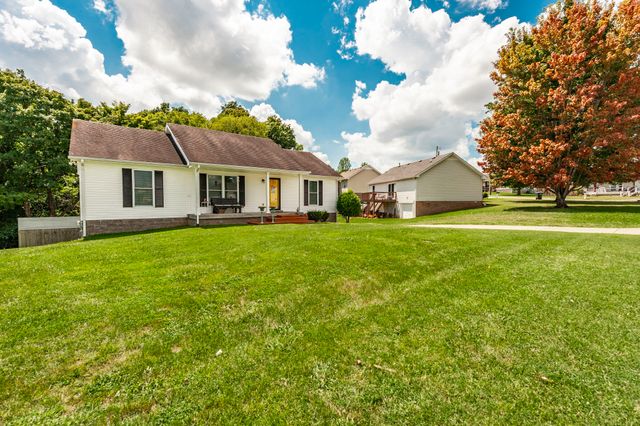 306 Corbitt Ln, Springfield, TN 37172