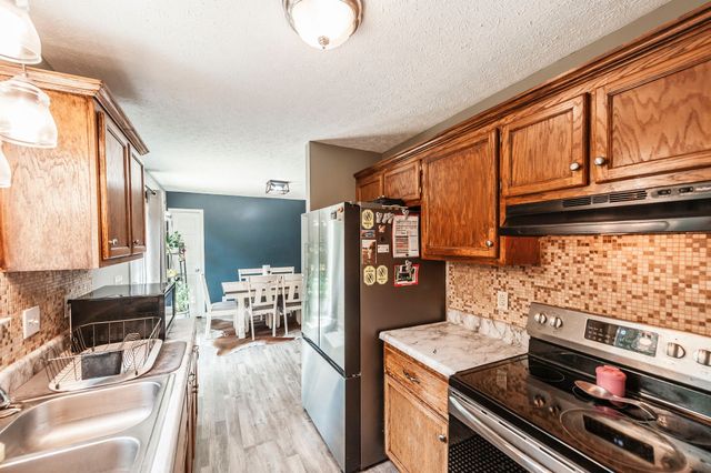 306 Corbitt Ln, Springfield, TN 37172