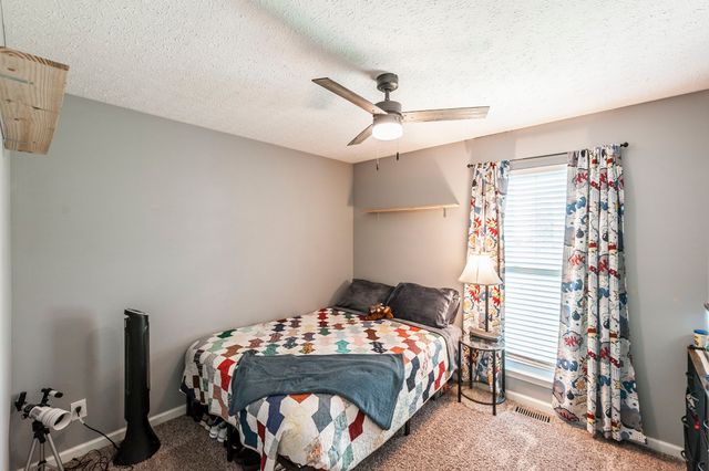 306 Corbitt Ln, Springfield, TN 37172