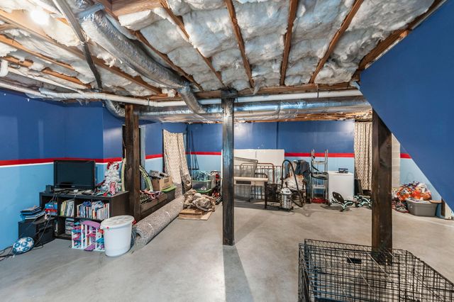 306 Corbitt Ln, Springfield, TN 37172