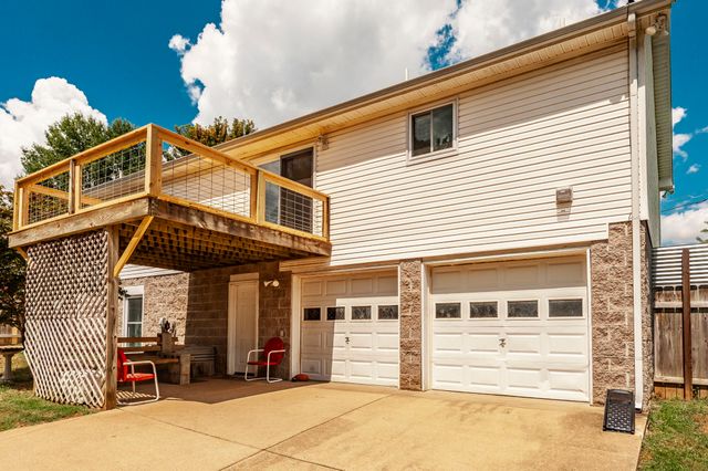 306 Corbitt Ln, Springfield, TN 37172