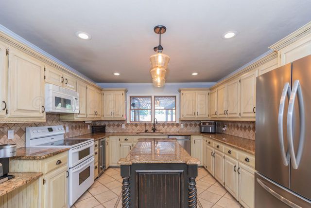 2608 BOWIE Street, Amarillo, TX 79109