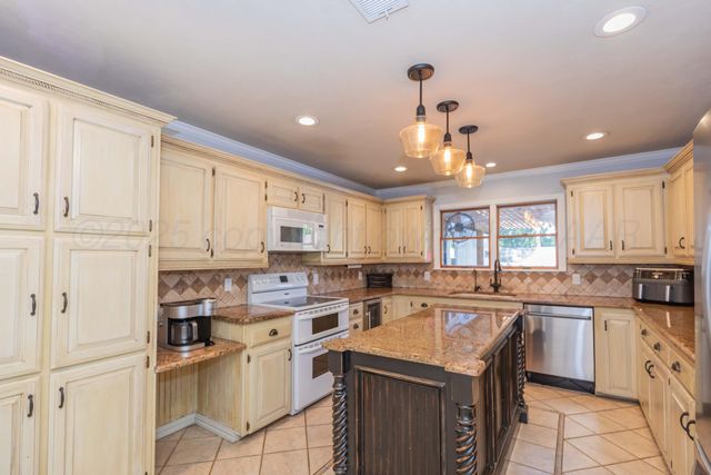 2608 BOWIE Street, Amarillo, TX 79109