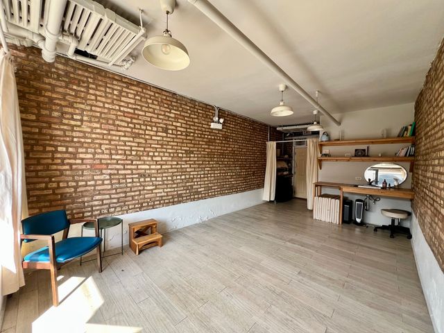 3641 N Pulaski Road S, Chicago, IL 60641