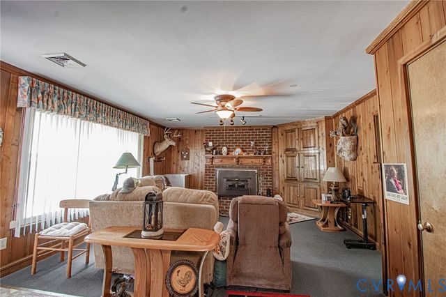 8794 Sandy Ridge Rd, North Prince George, VA 23860
