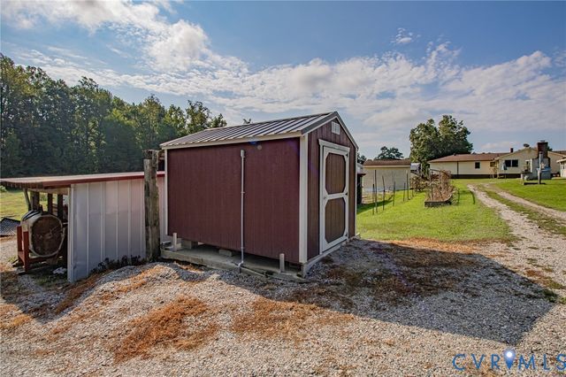 8794 Sandy Ridge Rd, North Prince George, VA 23860