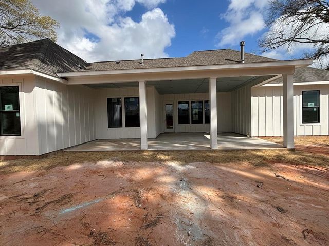 23951 Landrum Village, Montgomery, TX 77316