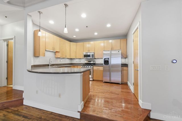 26 E Sixth Street, Cincinnati, OH 45202