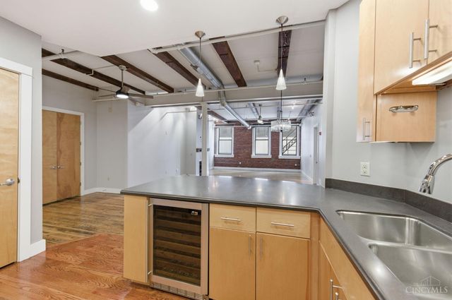 26 E Sixth Street, Cincinnati, OH 45202