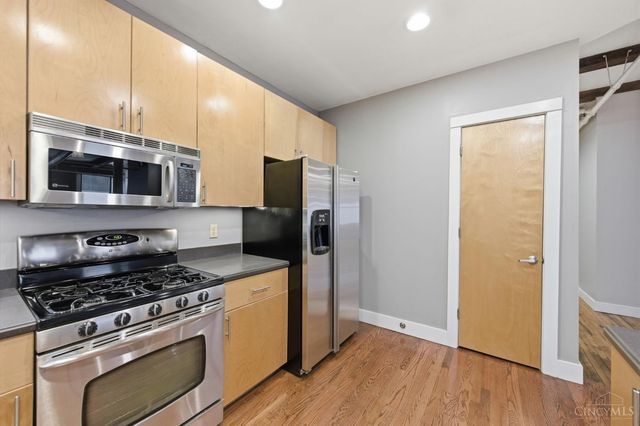26 E Sixth Street, Cincinnati, OH 45202