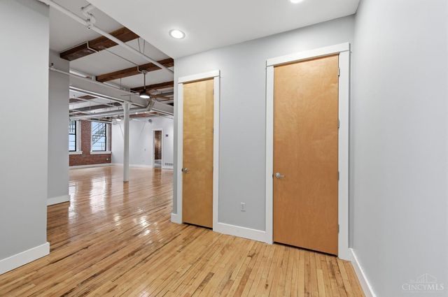 26 E Sixth Street, Cincinnati, OH 45202