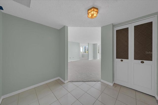 660 ISLAND WAY 301, Clearwater Beach, FL 33767