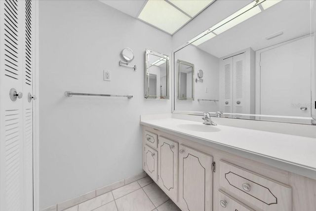 660 ISLAND WAY 301, Clearwater Beach, FL 33767