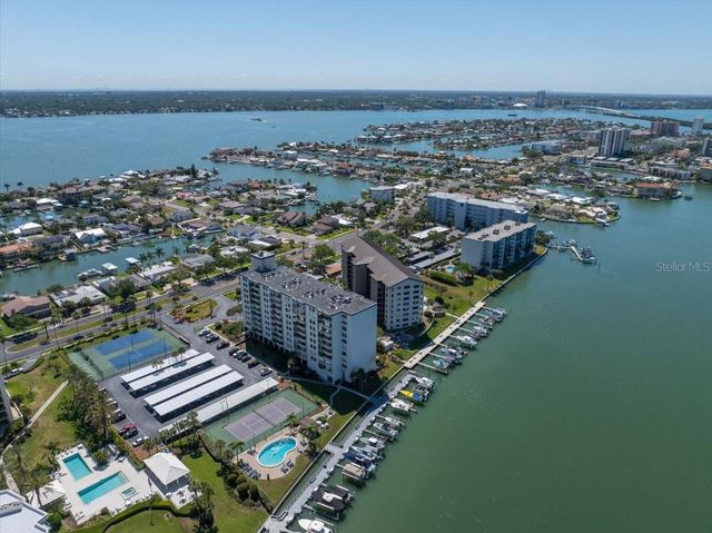 660 ISLAND WAY 301, Clearwater Beach, FL 33767
