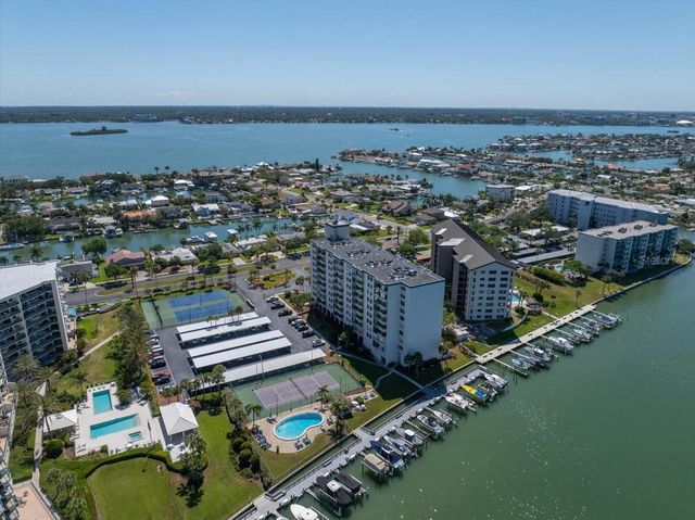 660 ISLAND WAY 301, Clearwater Beach, FL 33767