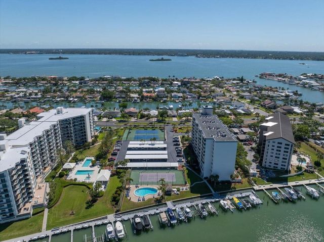 660 ISLAND WAY 301, Clearwater Beach, FL 33767