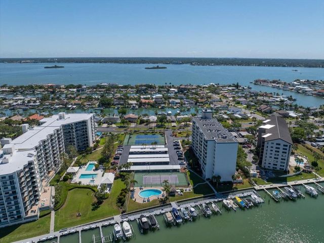 660 ISLAND WAY 301, Clearwater Beach, FL 33767