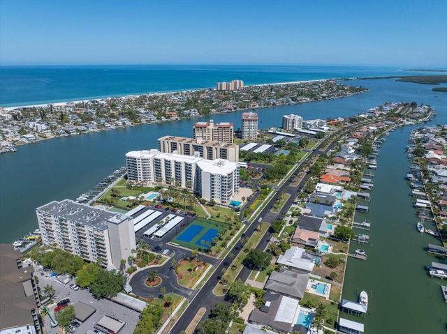 660 ISLAND WAY 301, Clearwater Beach, FL 33767
