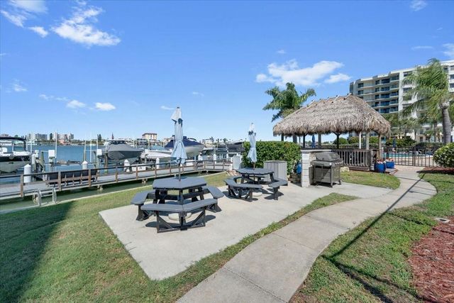 660 ISLAND WAY 301, Clearwater Beach, FL 33767