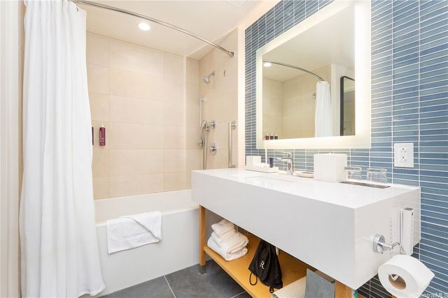 1390 Kapiolani Boulevard 3808, Honolulu, HI 96814