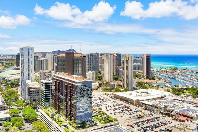 1390 Kapiolani Boulevard 3808, Honolulu, HI 96814