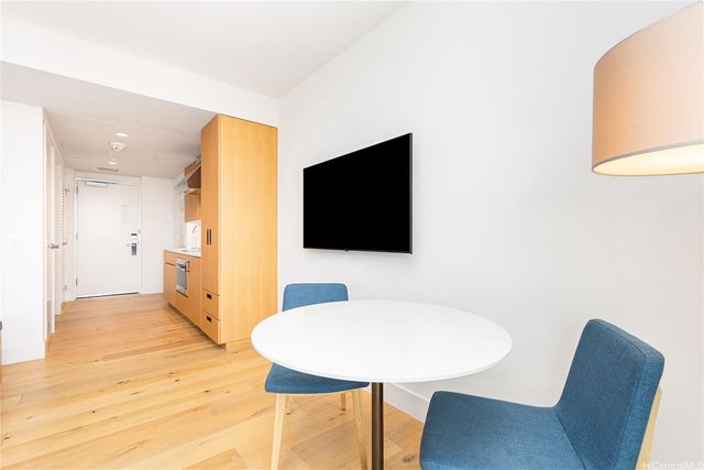 1390 Kapiolani Boulevard 3808, Honolulu, HI 96814