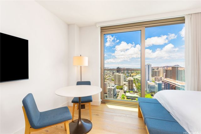 1390 Kapiolani Boulevard 3808, Honolulu, HI 96814