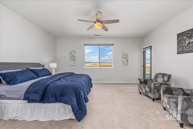 9805 Salmon Ridge Pl, Nampa, ID 83686