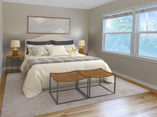 925 Oak Lane, Menlo Park, CA 94025