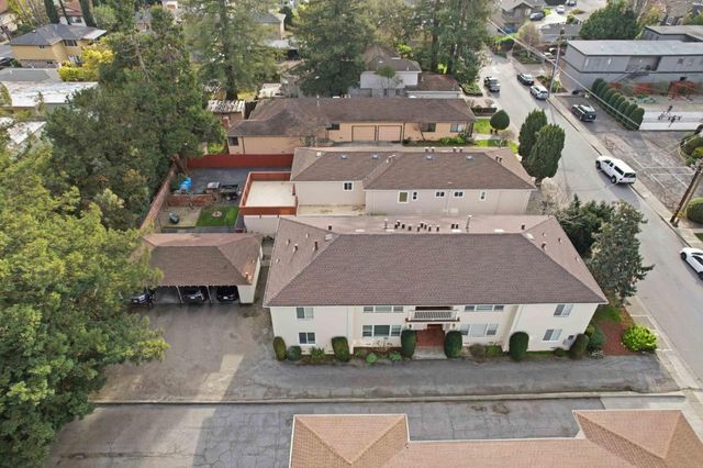 925 Oak Lane, Menlo Park, CA 94025