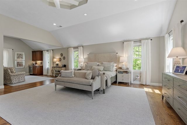 18 Woodchester Dr, Acton, MA 01720