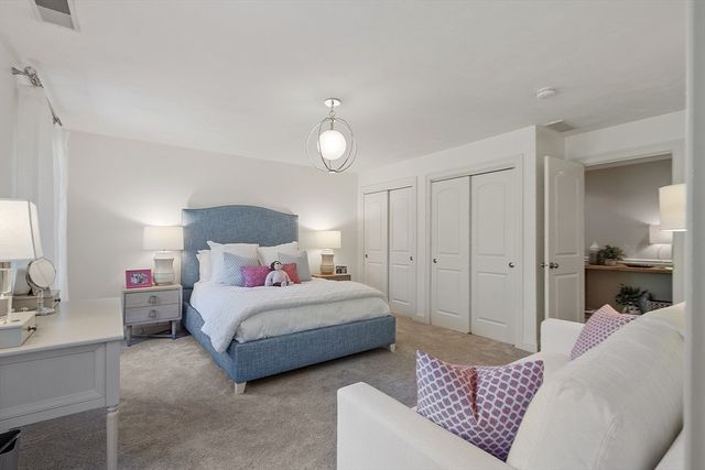 18 Woodchester Dr, Acton, MA 01720