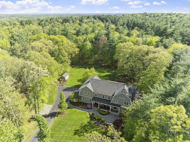 18 Woodchester Dr, Acton, MA 01720