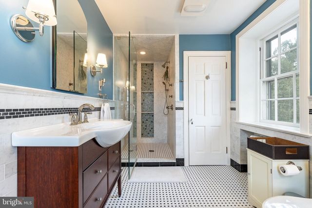 7706 EAST LN, Wyndmoor, PA 19038